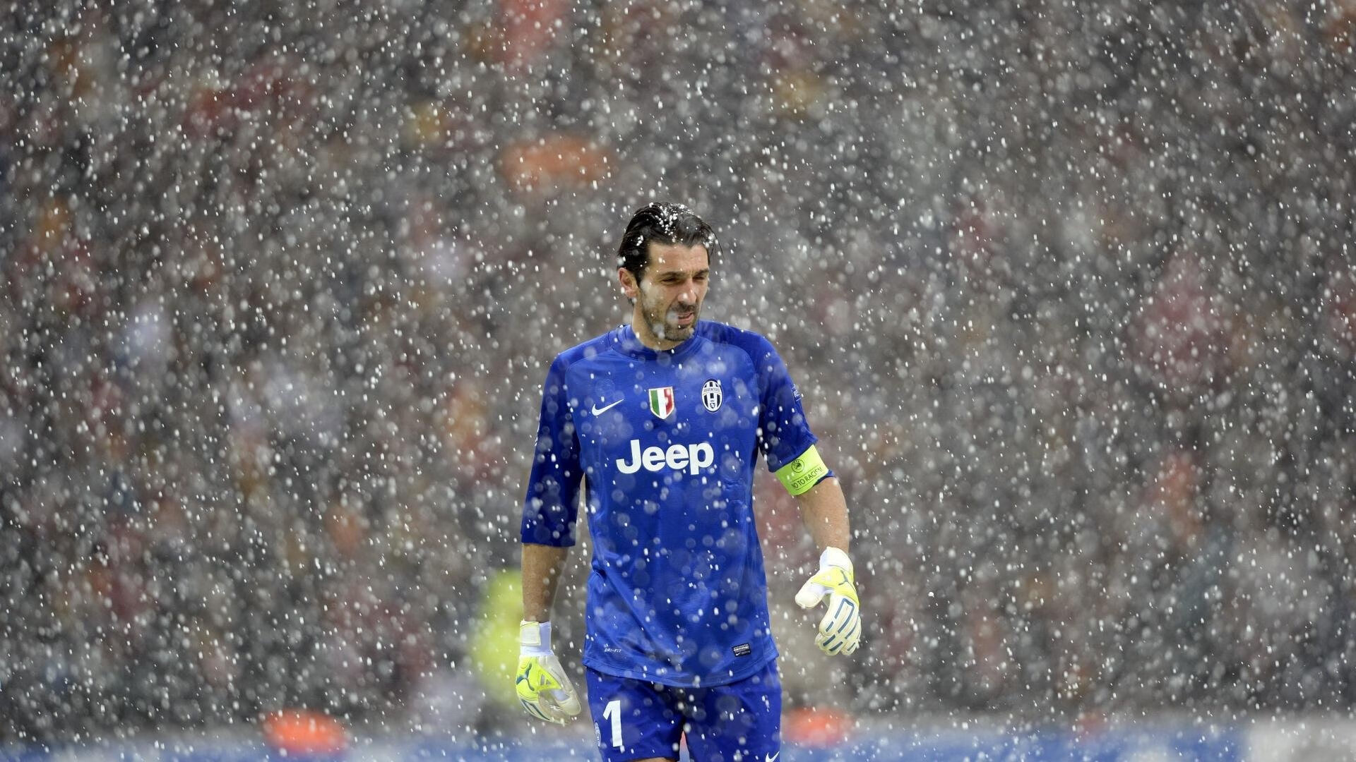 开云网页版-《【幕后故事】职业选手训练秘籍揭秘》，职业选手背后的艰辛